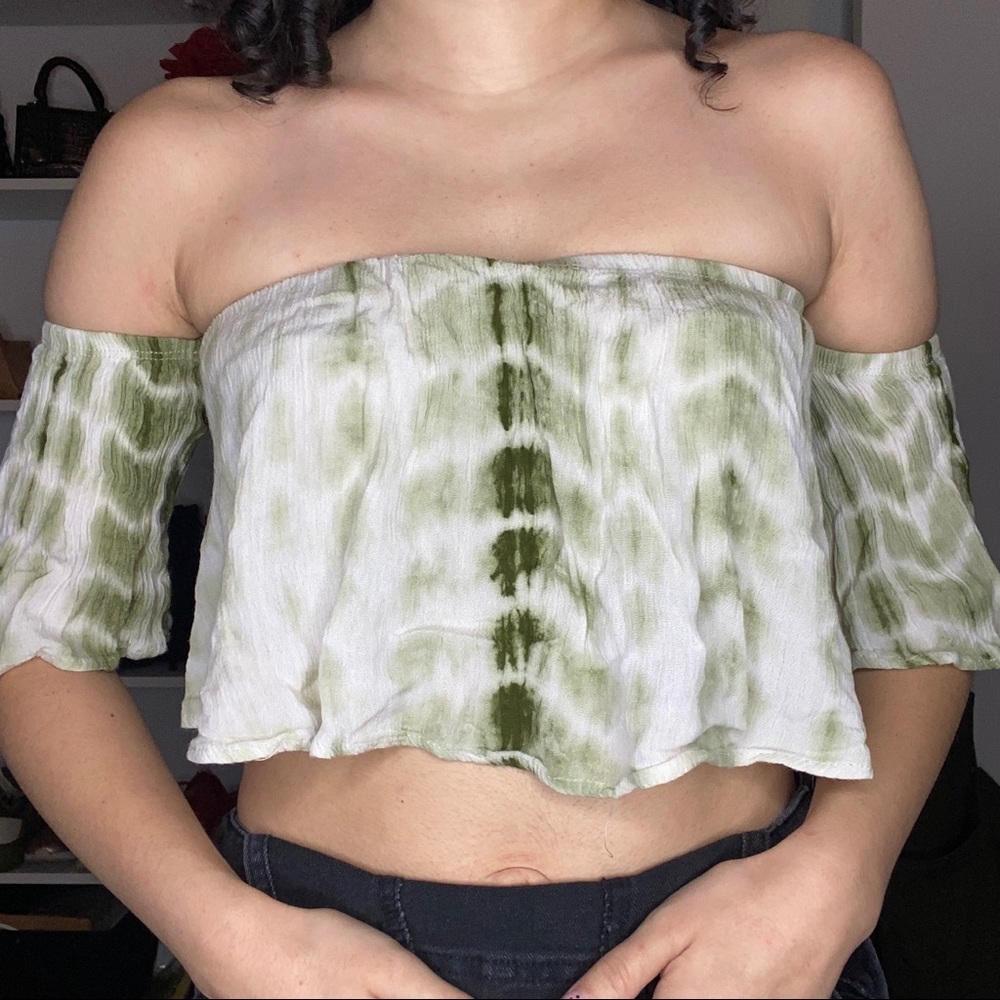 Off shoulder flowy top